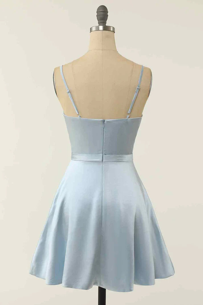 A-line V Neck Twist Knot Cut-Out Pleated Mini Dress